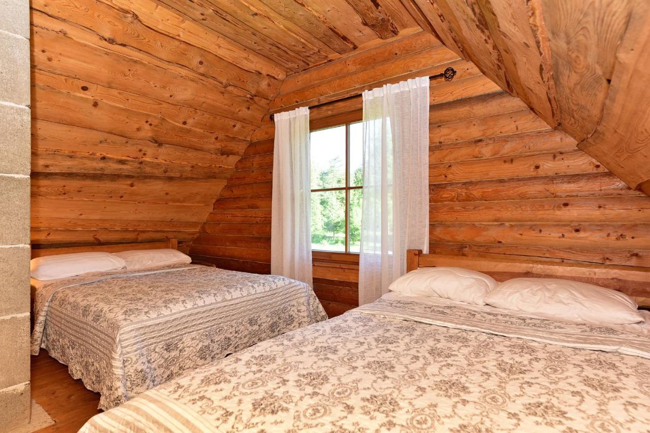 Vila Loreta - Namelis Su Pirtimi Dudoryne Экстерьер фото